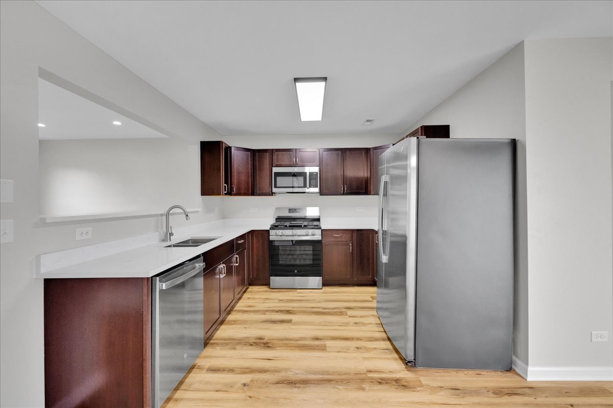 943 Four Seasons Boulevard 943 Property Photo 11