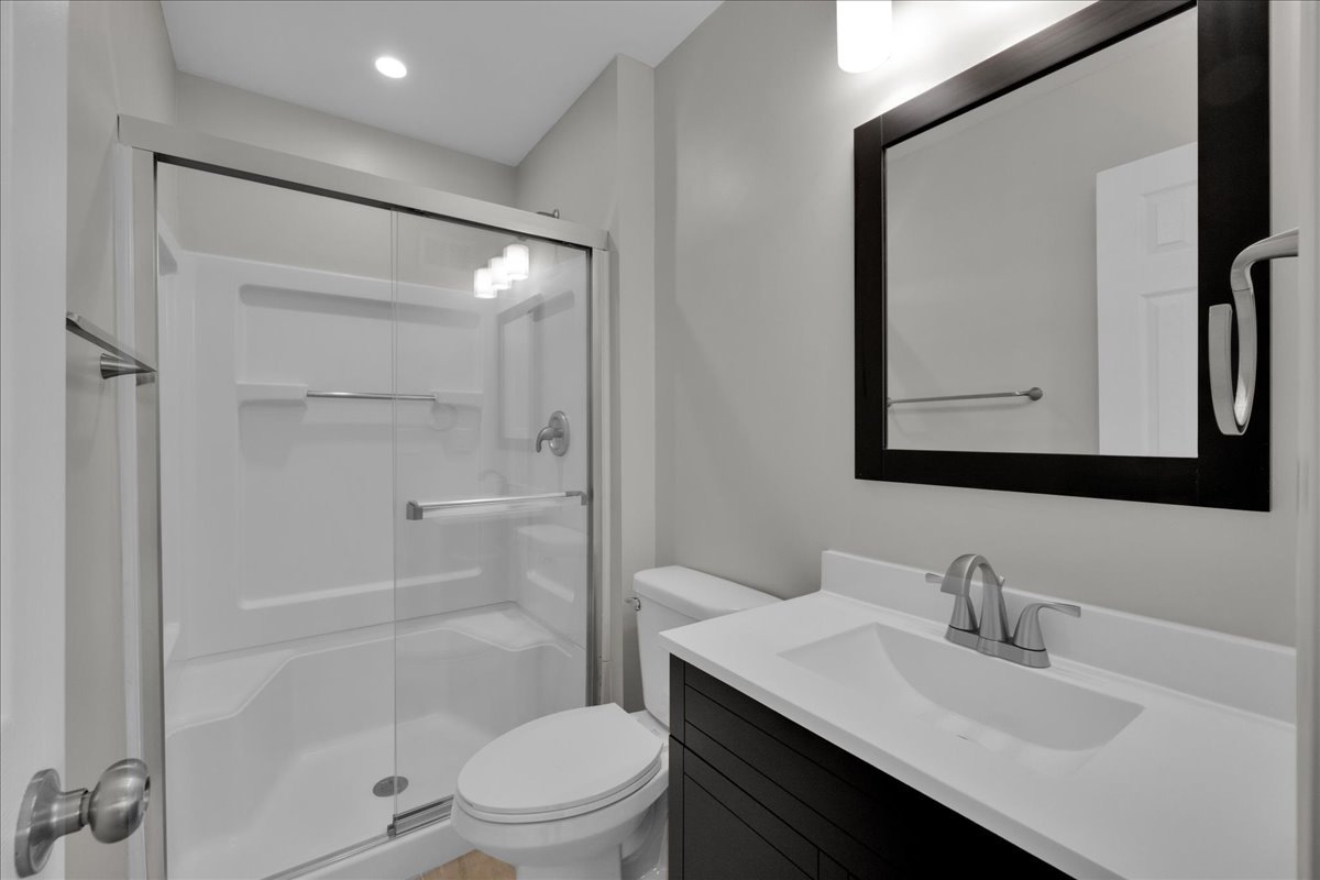 943 Four Seasons Boulevard 943 Property Photo 18