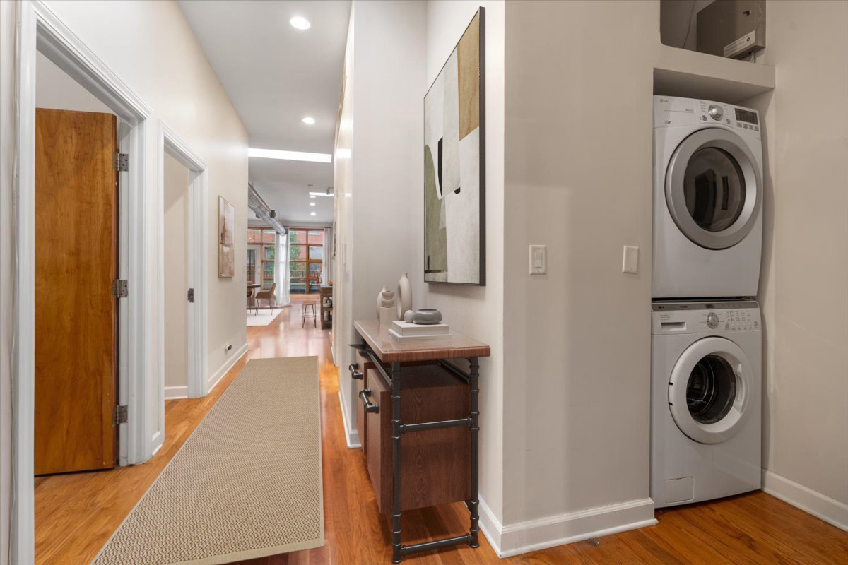 2016 W Concord Place Property Photo 20