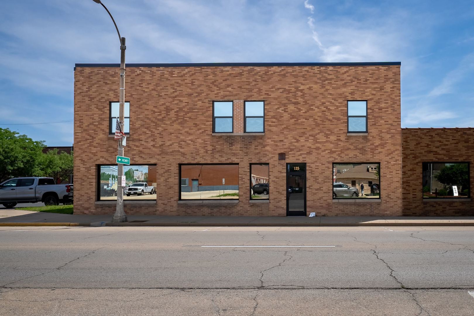 125 S Park Street Property Photo 1