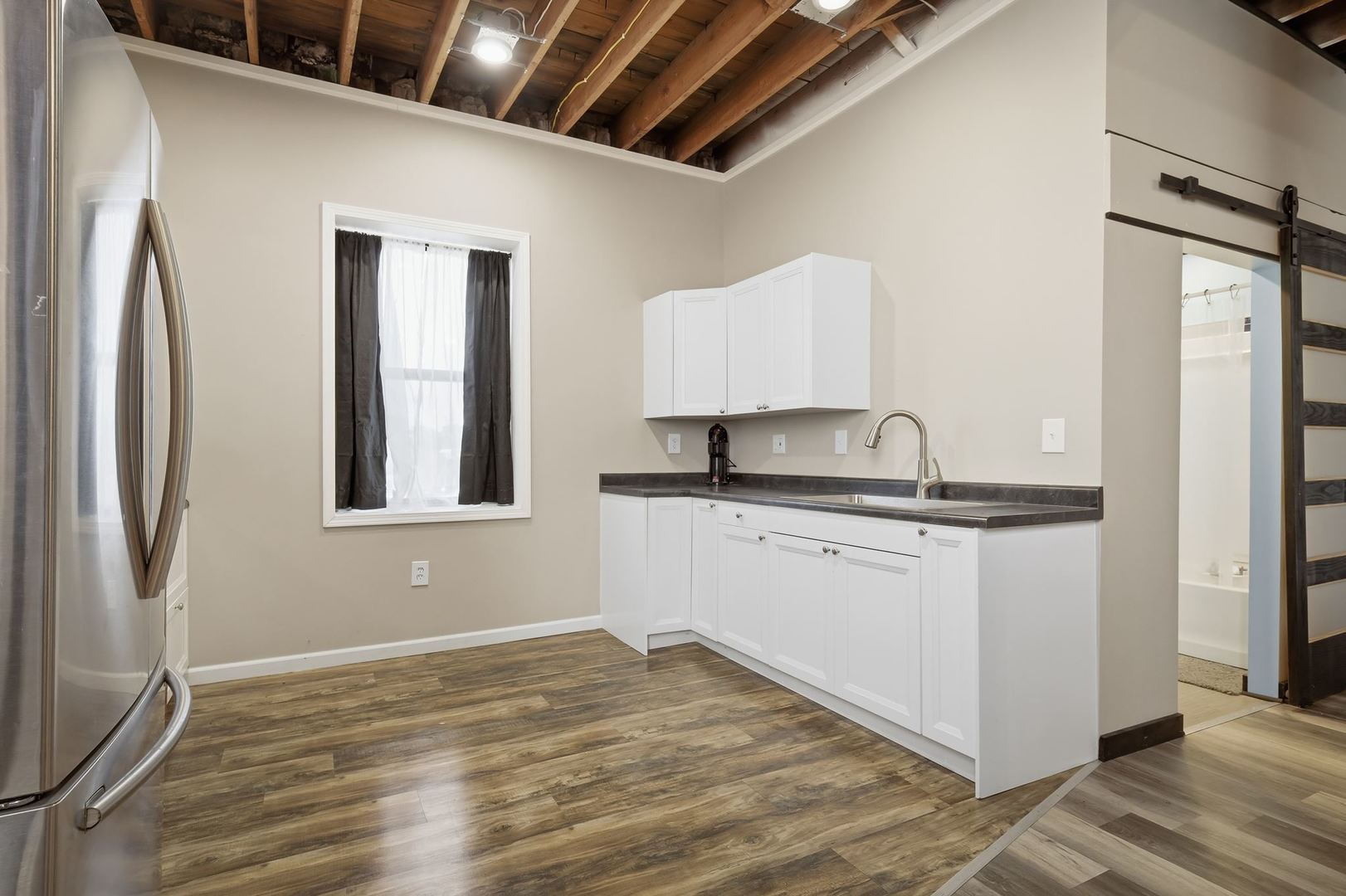 125 S Park Street Property Photo 32