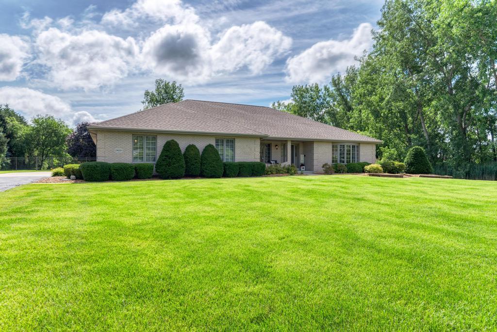 24031 S Schoolhouse Road Property Photo 3
