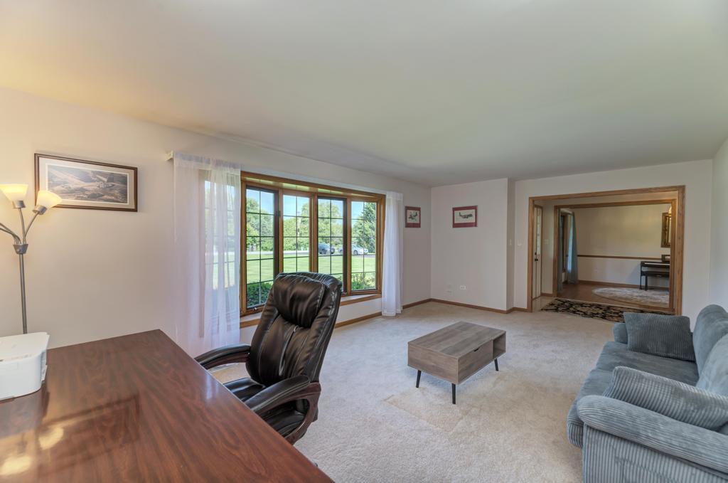 24031 S Schoolhouse Road Property Photo 9