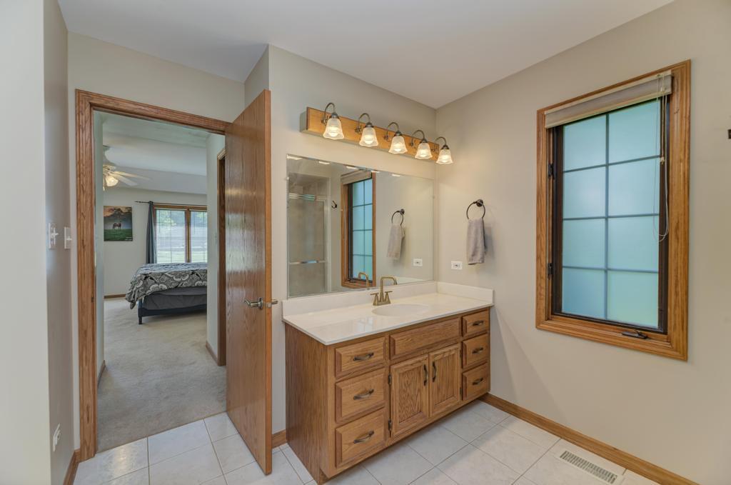 24031 S Schoolhouse Road Property Photo 32