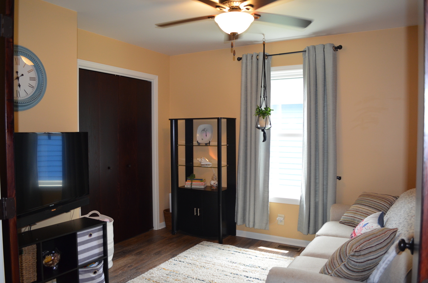 3813 Illinois Street Property Photo 16