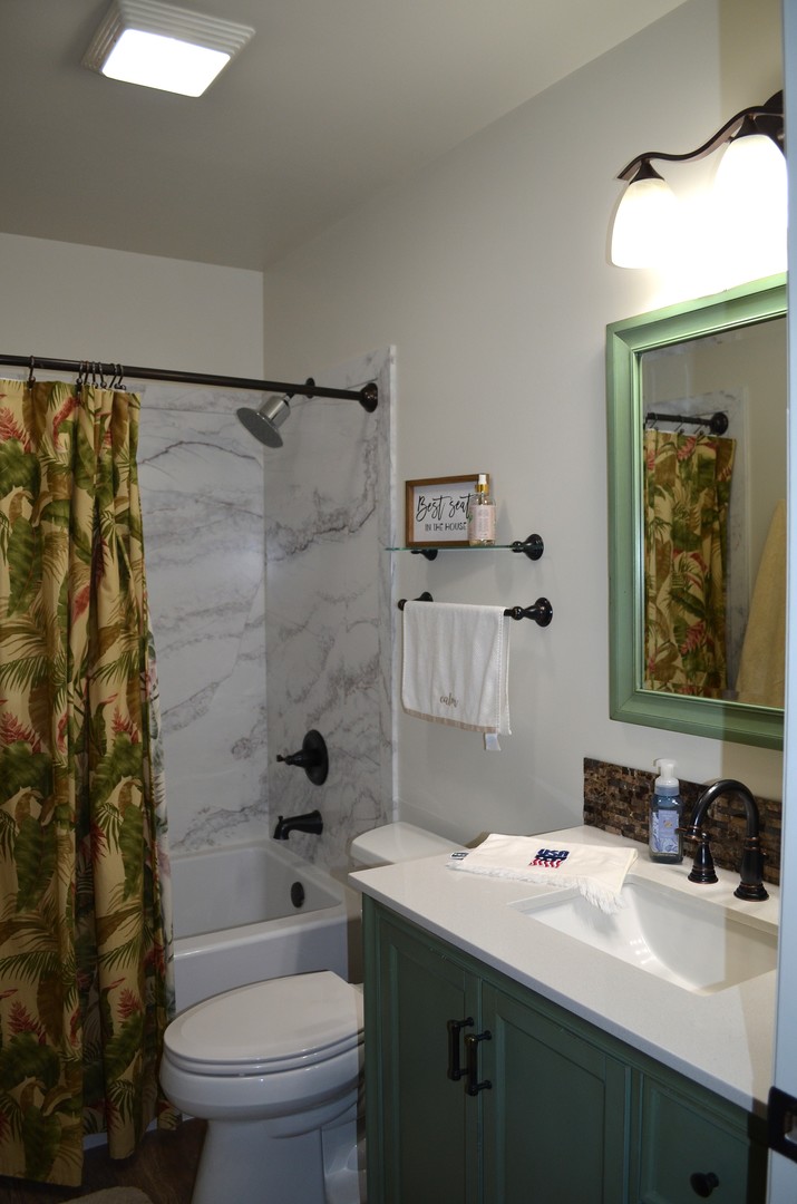 3813 Illinois Street Property Photo 25