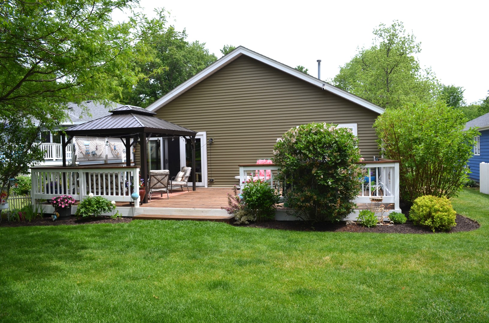 3813 Illinois Street Property Photo 45