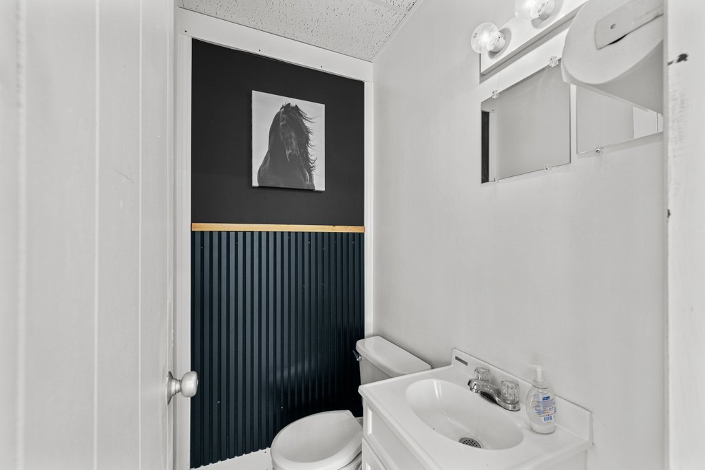 330 Brady Street Property Photo 19