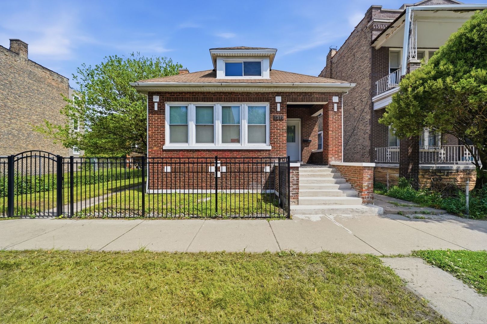 1518 E 73rd Place Property Photo 1