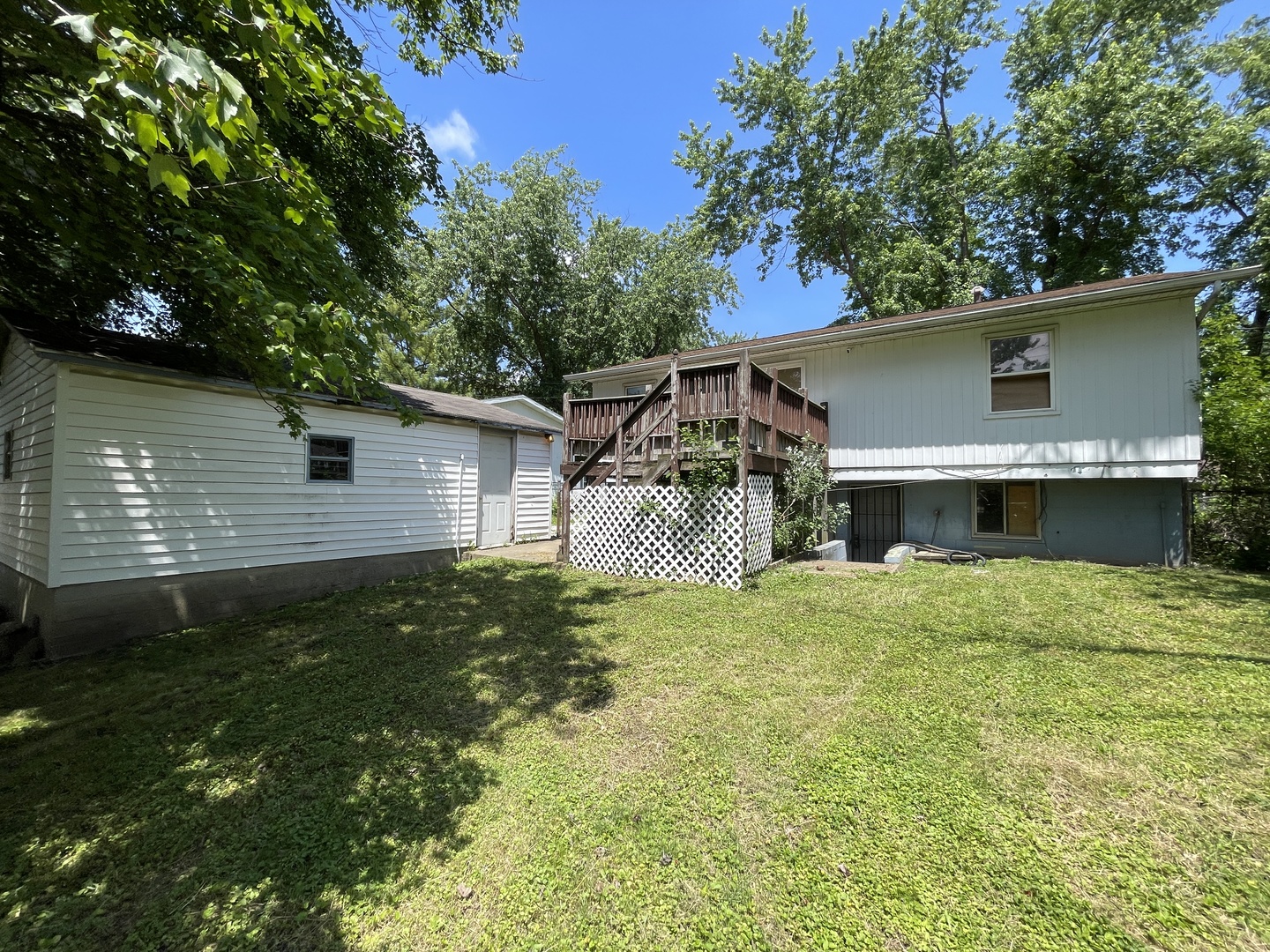 3265 Robin Drive Property Photo 6