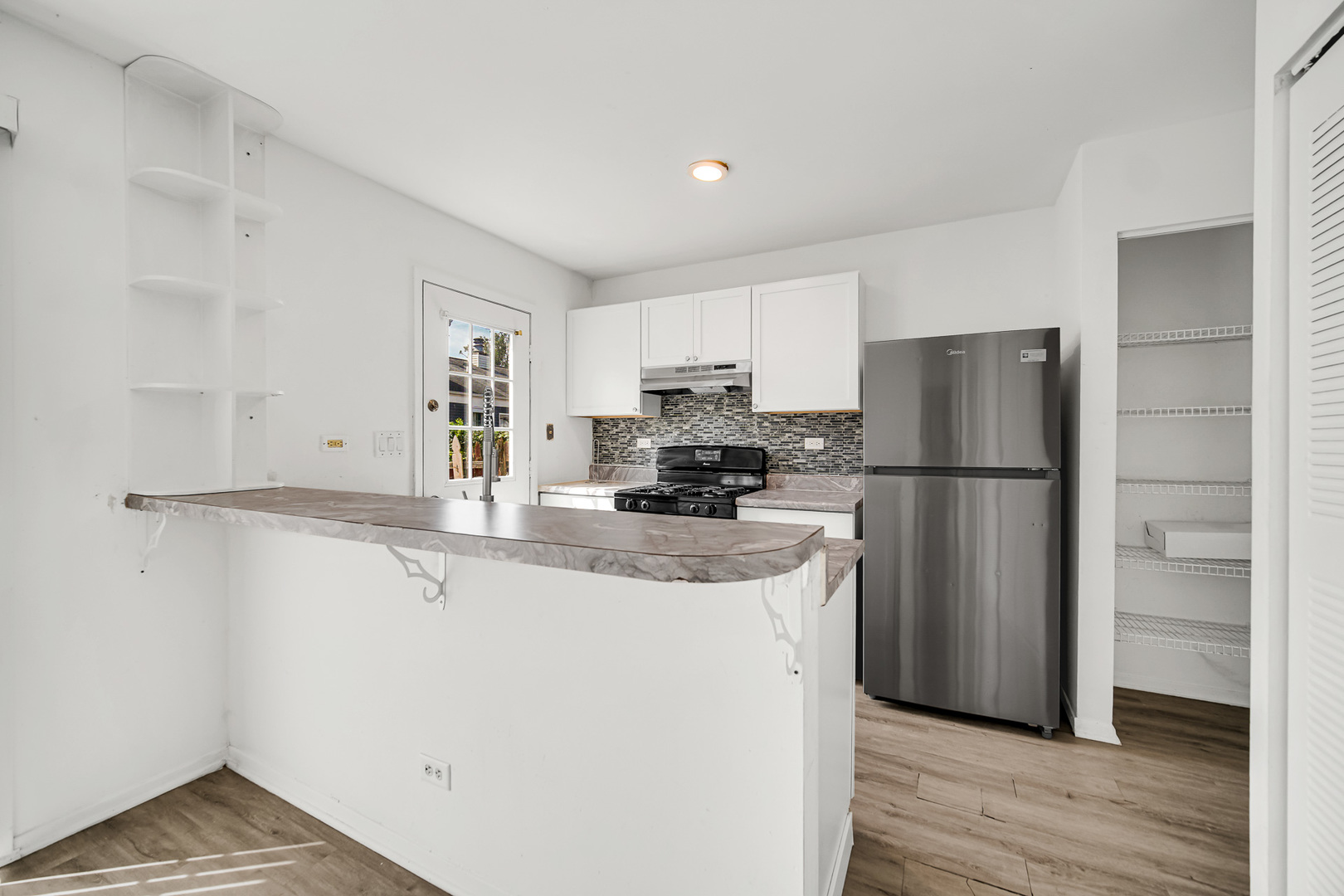 741 Asbury Drive Property Photo 10