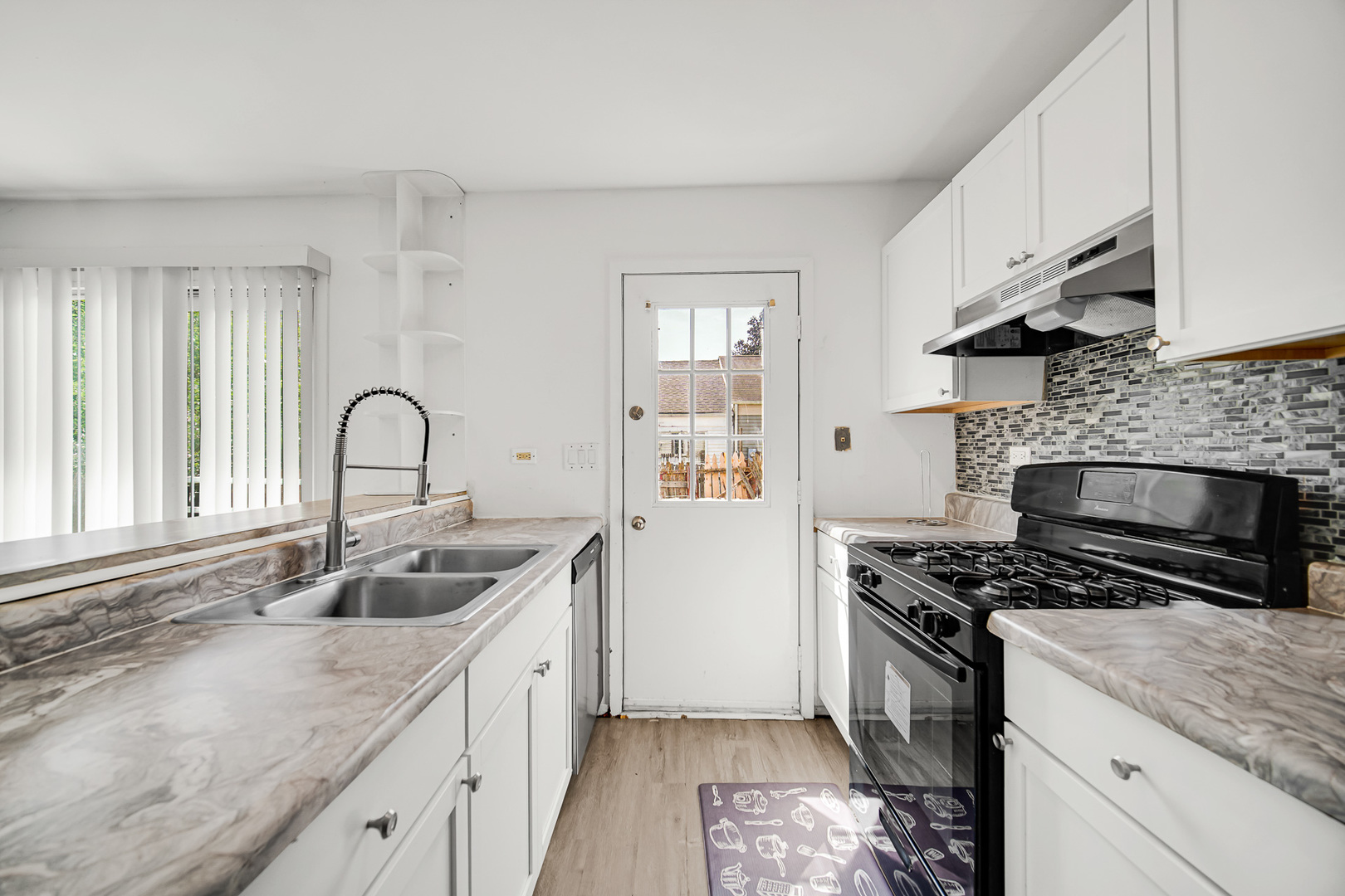 741 Asbury Drive Property Photo 11