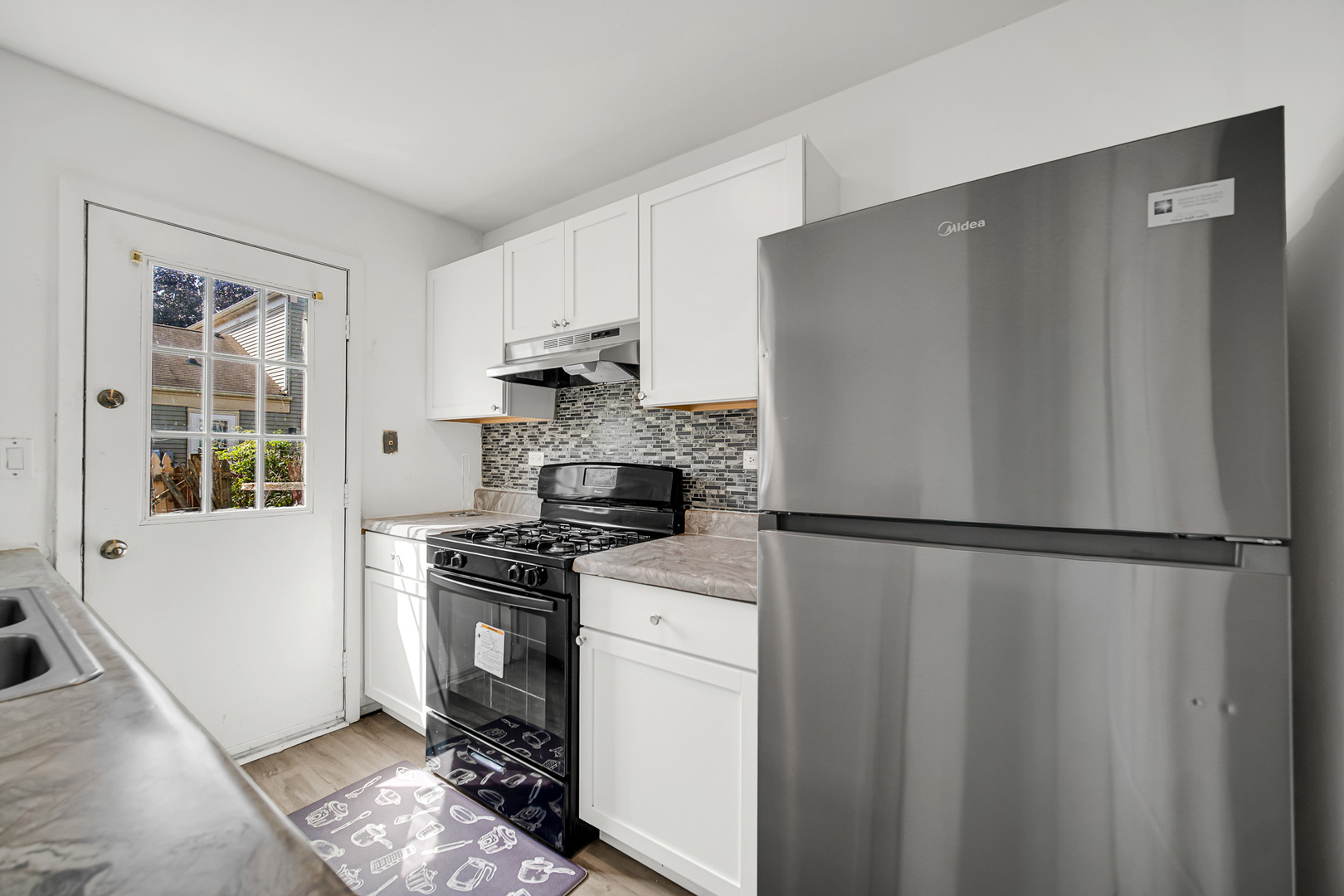 741 Asbury Drive Property Photo 12