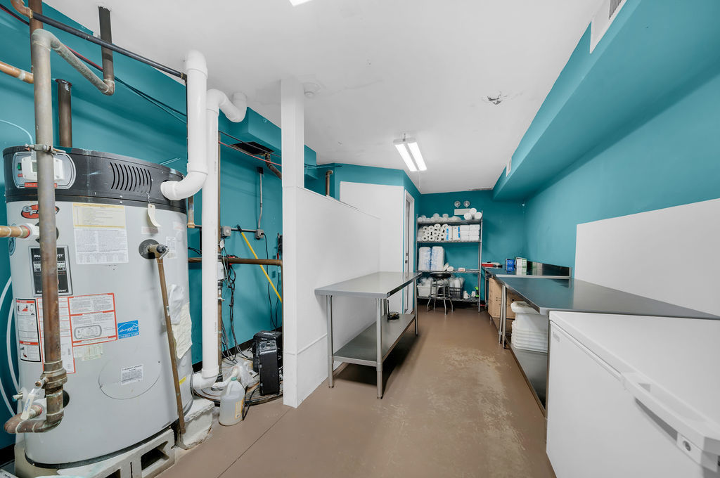 5926-28 S Pulaski Road Property Photo 15