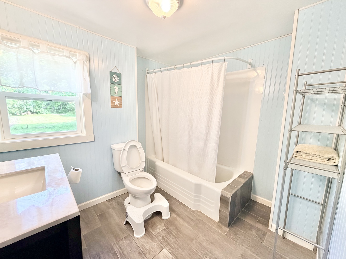 1304 N Everett Street Property Photo 5