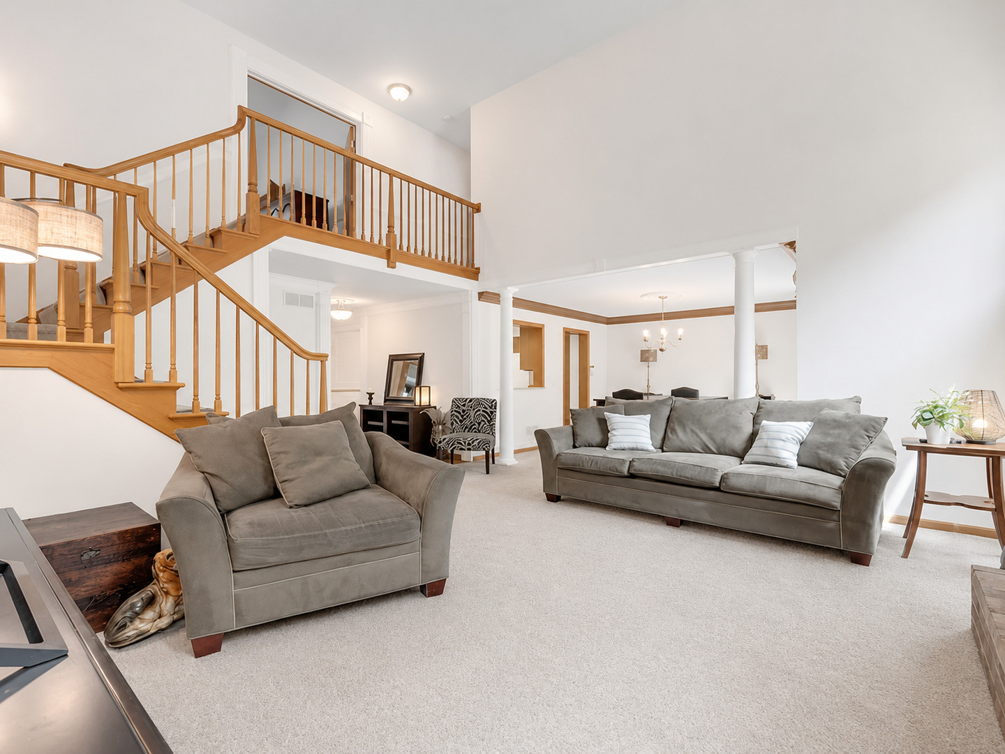 2255 Durand Drive Property Photo 3