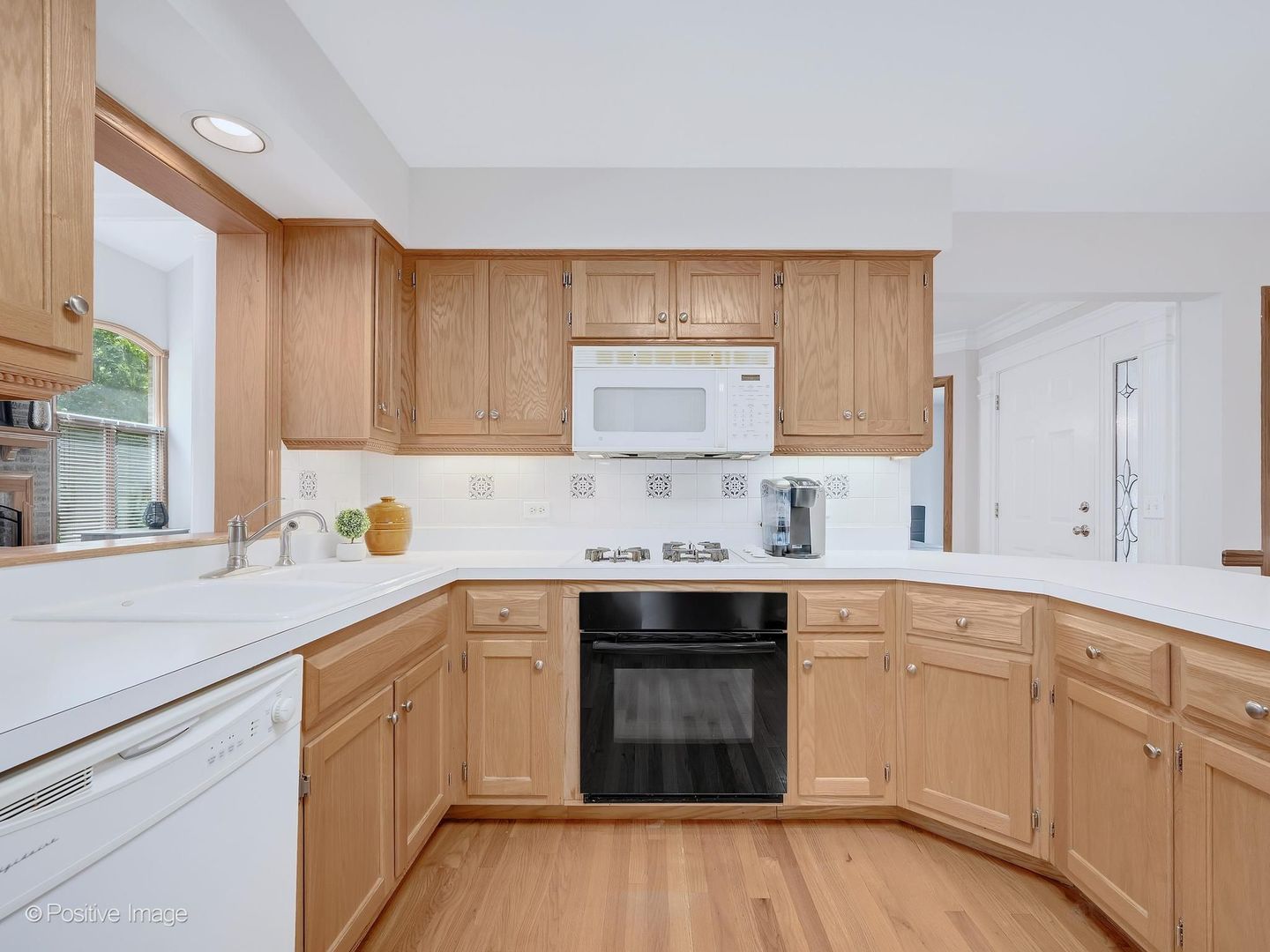2255 Durand Drive Property Photo 8