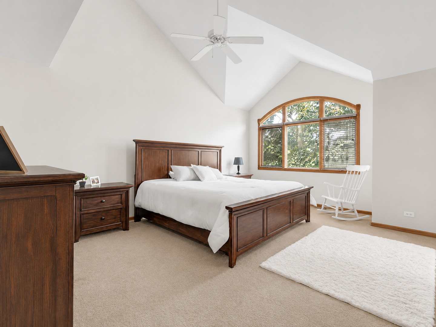 2255 Durand Drive Property Photo 12