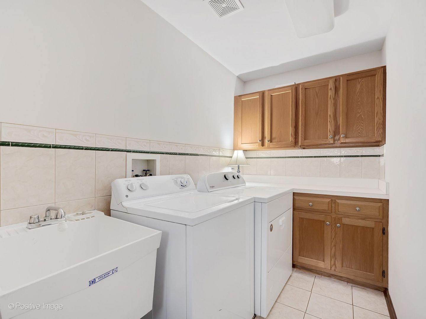 2255 Durand Drive Property Photo 17