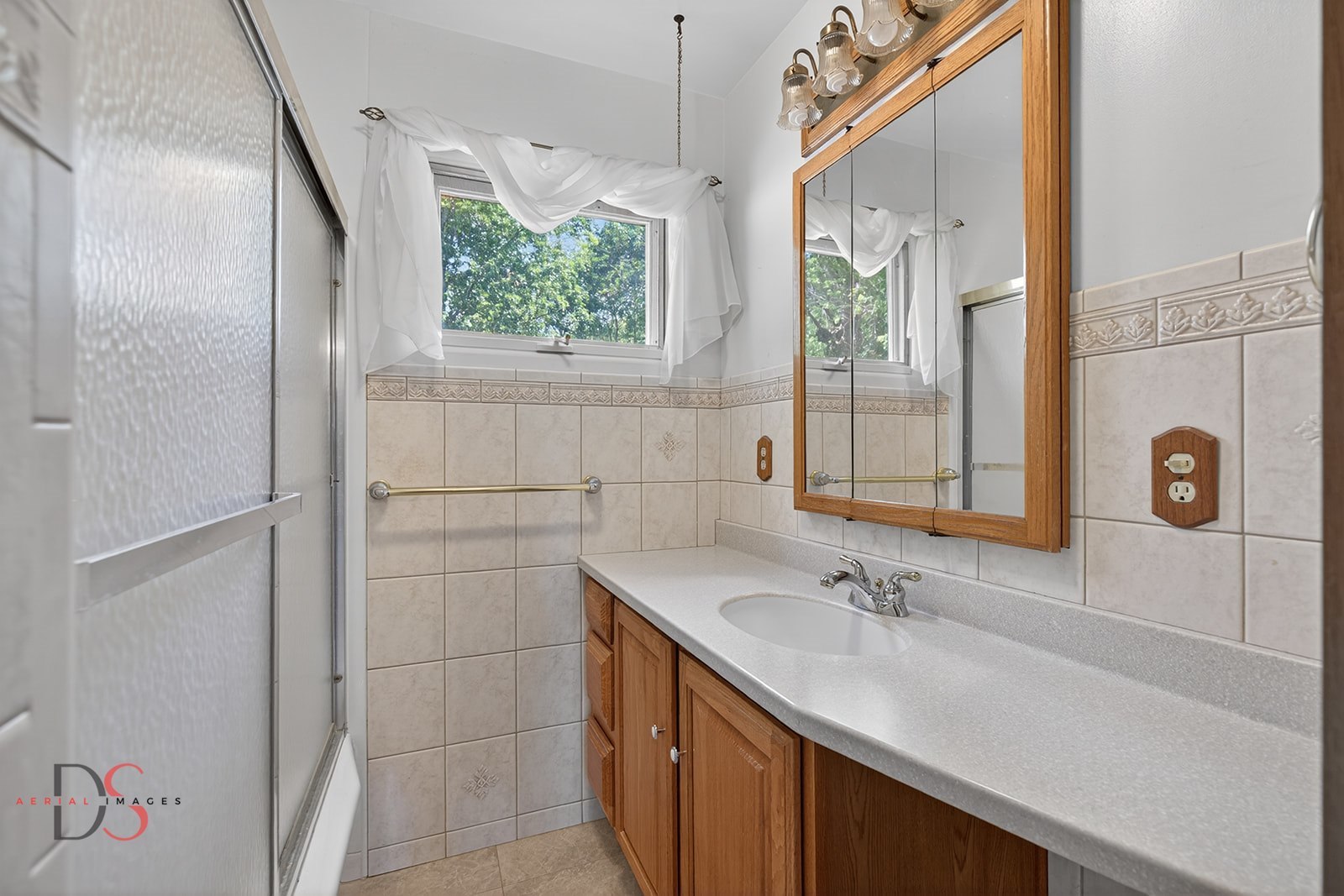 416 W Bluff Street Property Photo 13