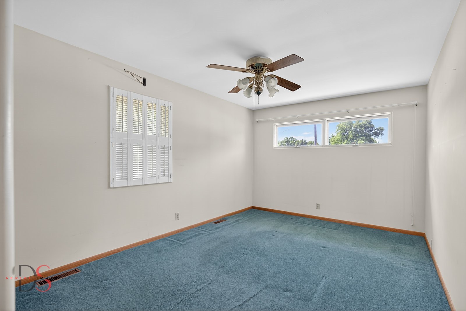 416 W Bluff Street Property Photo 15