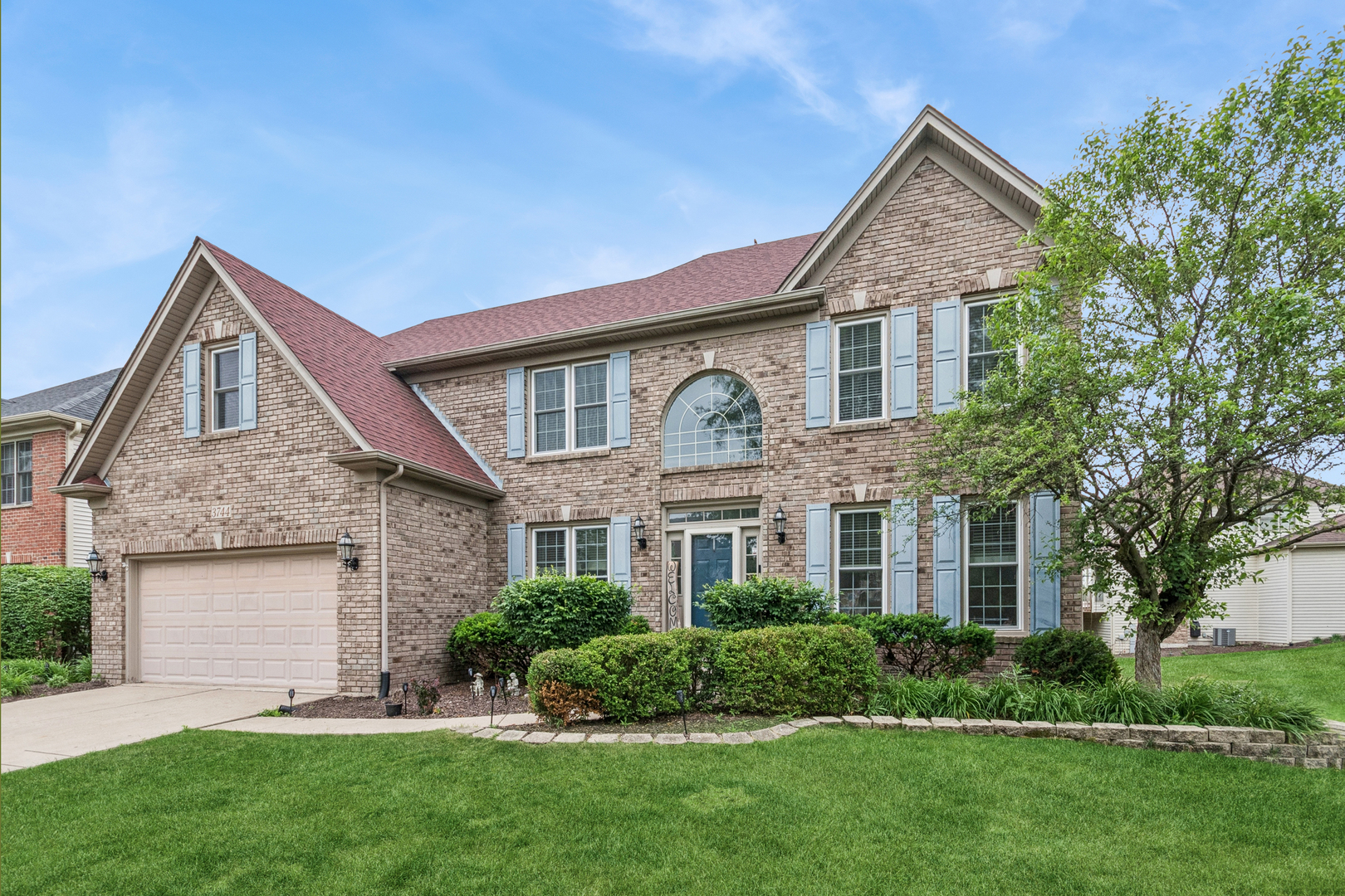 3744 Highknob Circle Property Photo 1