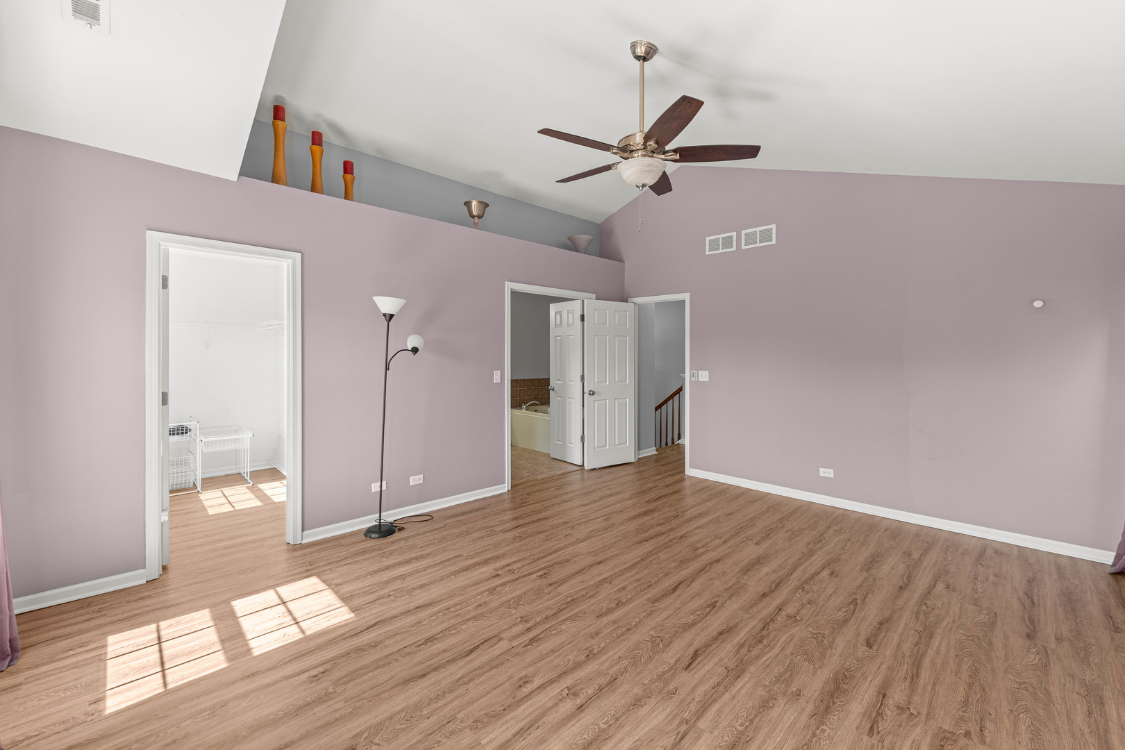 758 Lambert Lane 97-6 Property Photo 20
