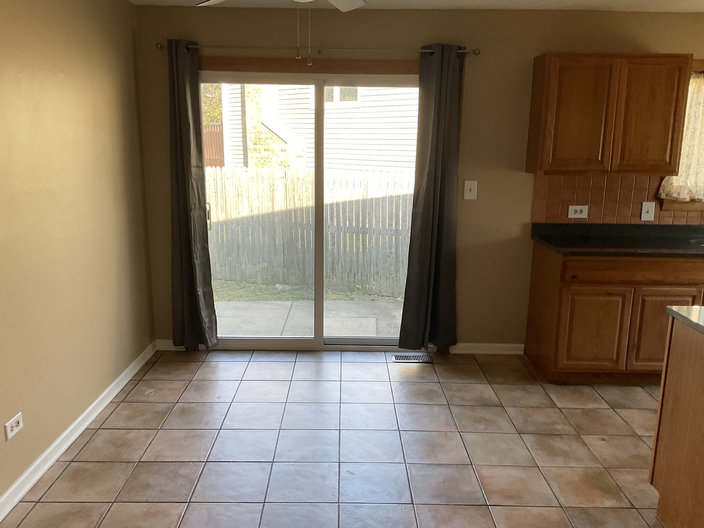 1066 Foxworth Boulevard Property Photo 9