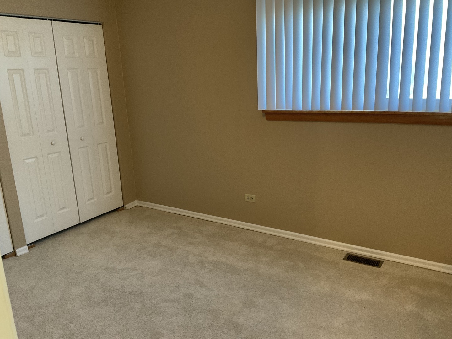 1066 Foxworth Boulevard Property Photo 10