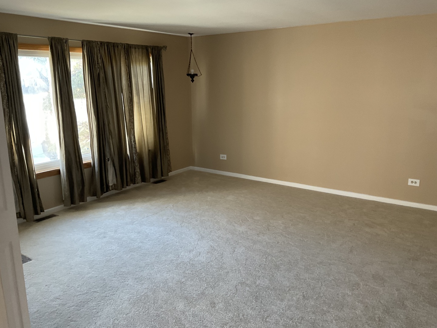 1066 Foxworth Boulevard Property Photo 14