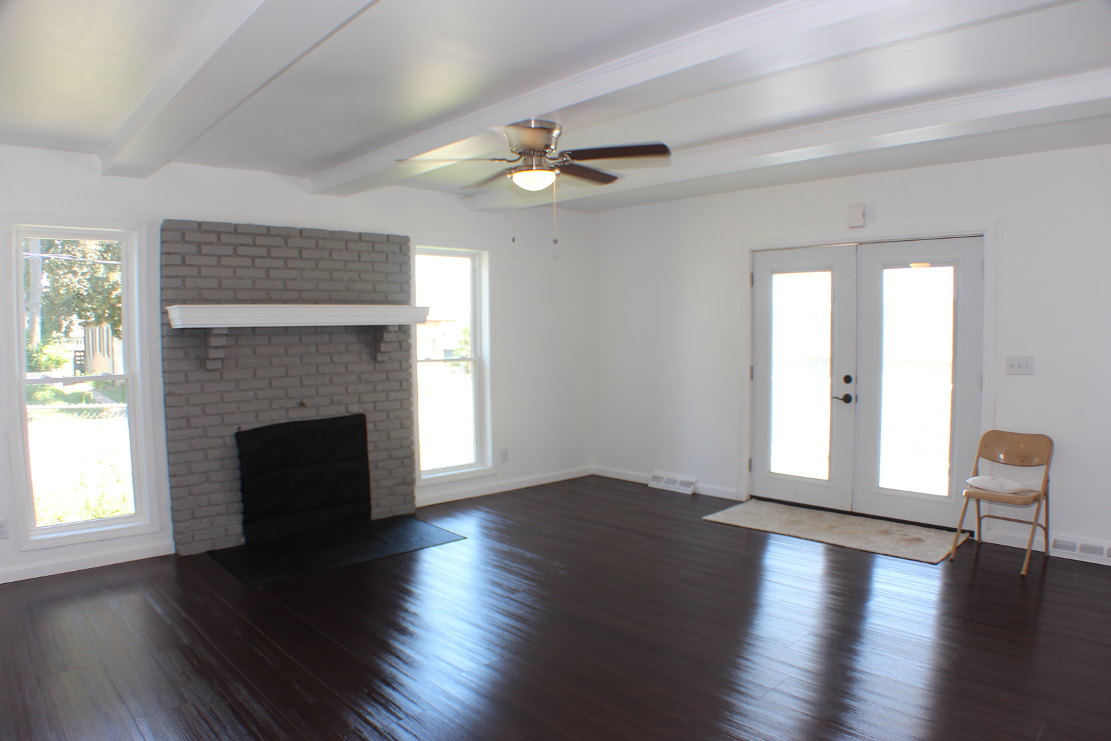 1611 Coffelt Avenue Property Photo 9