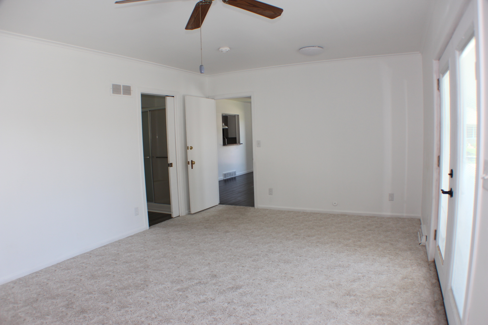 1611 Coffelt Avenue Property Photo 12
