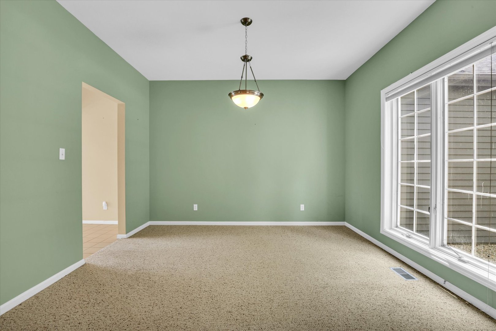 1704 Bentbrook Drive Property Photo 10