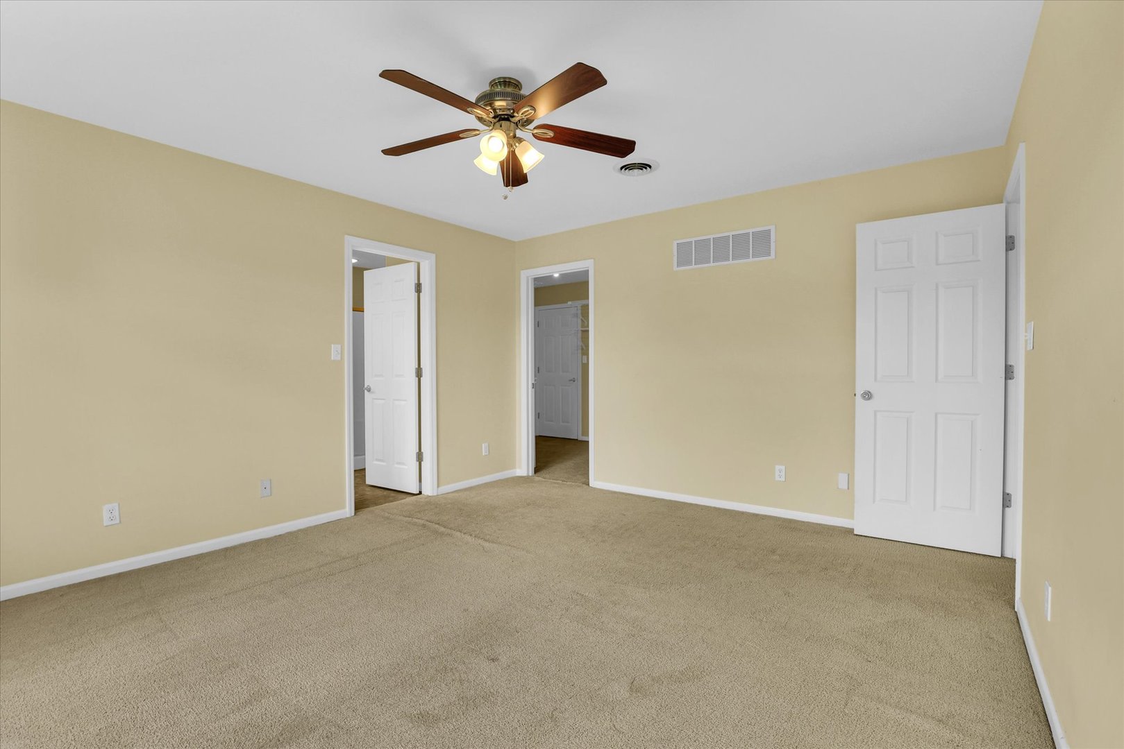 1704 Bentbrook Drive Property Photo 33