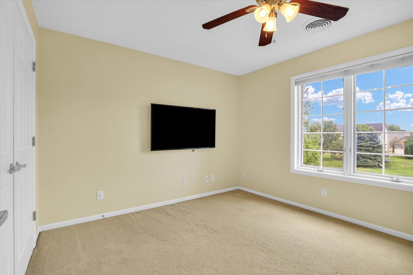 1704 Bentbrook Drive Property Photo 41
