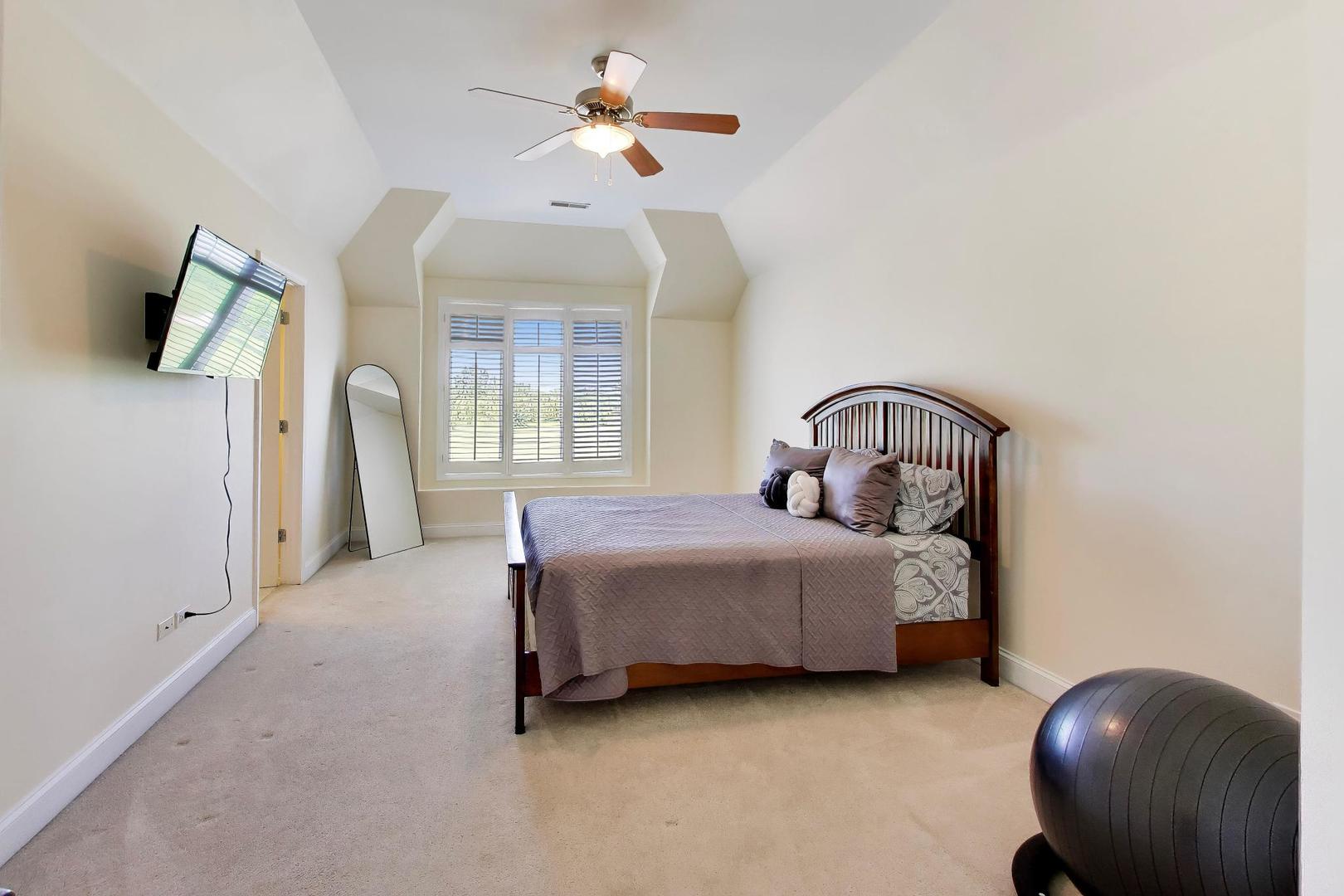 12657140 Property Photo 22