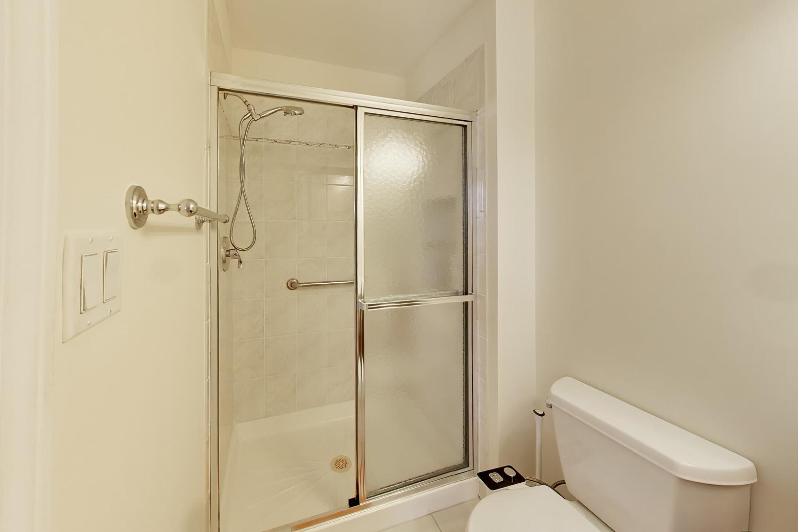12657140 Property Photo 24
