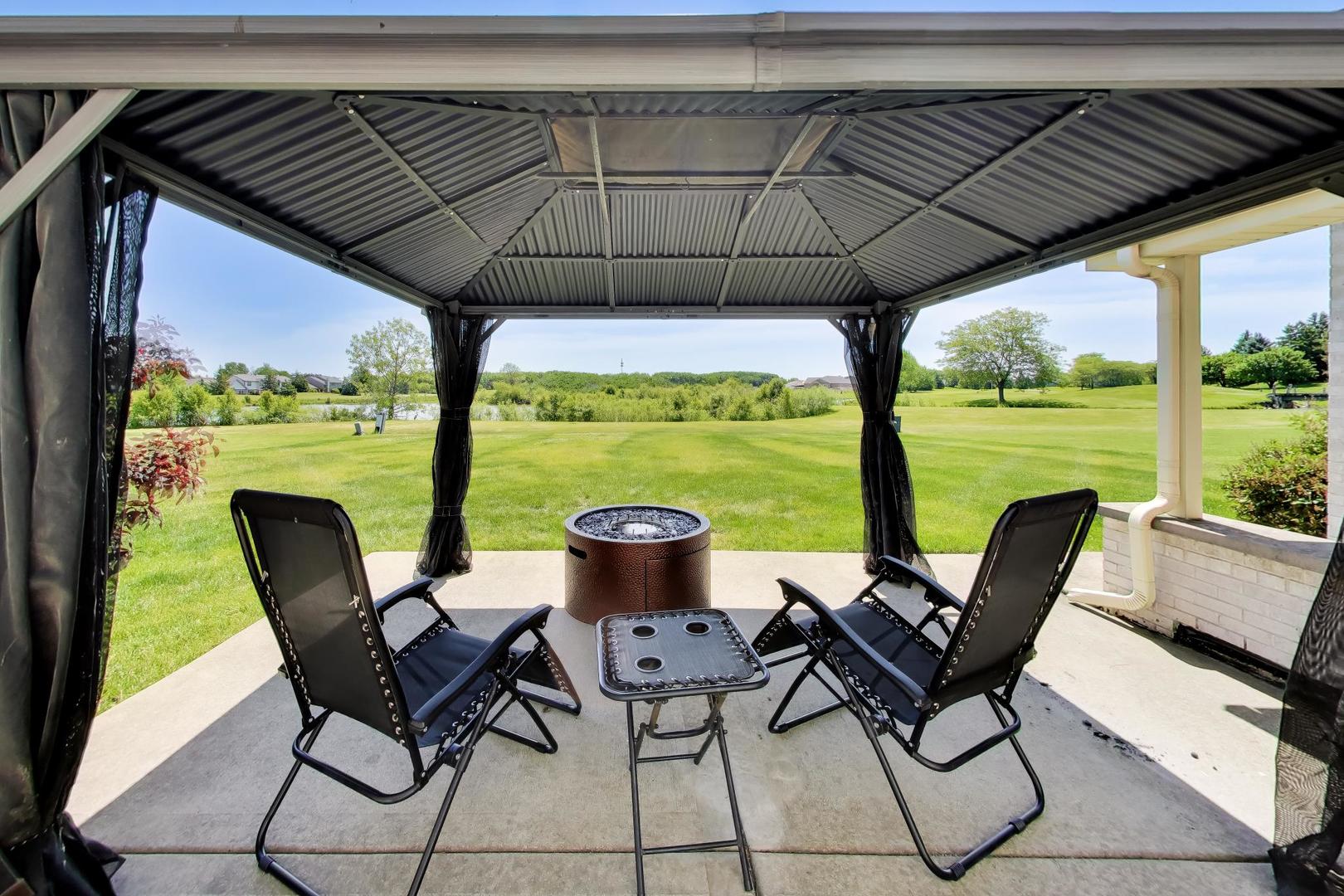 12657140 Property Photo 36