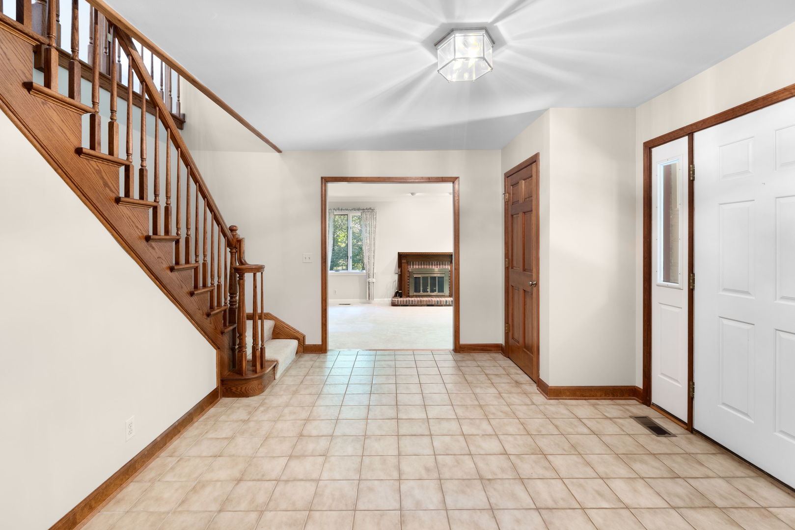 37w305 Crane Road Property Photo 15