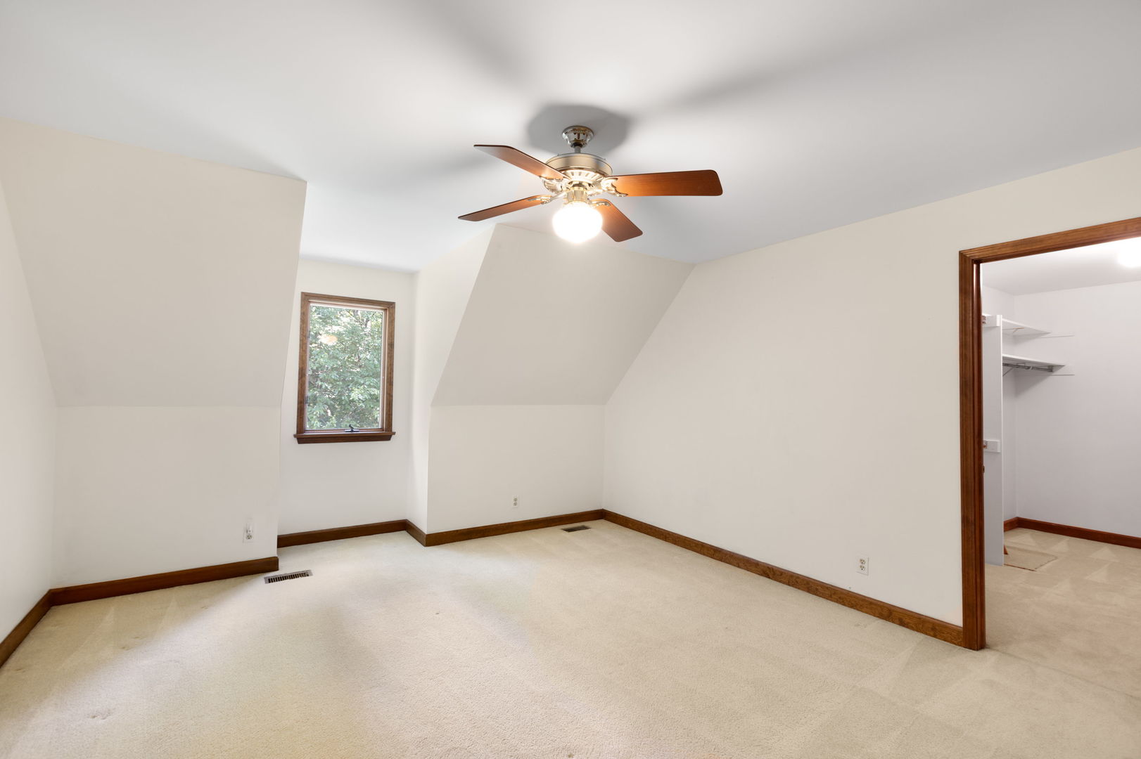 37w305 Crane Road Property Photo 26