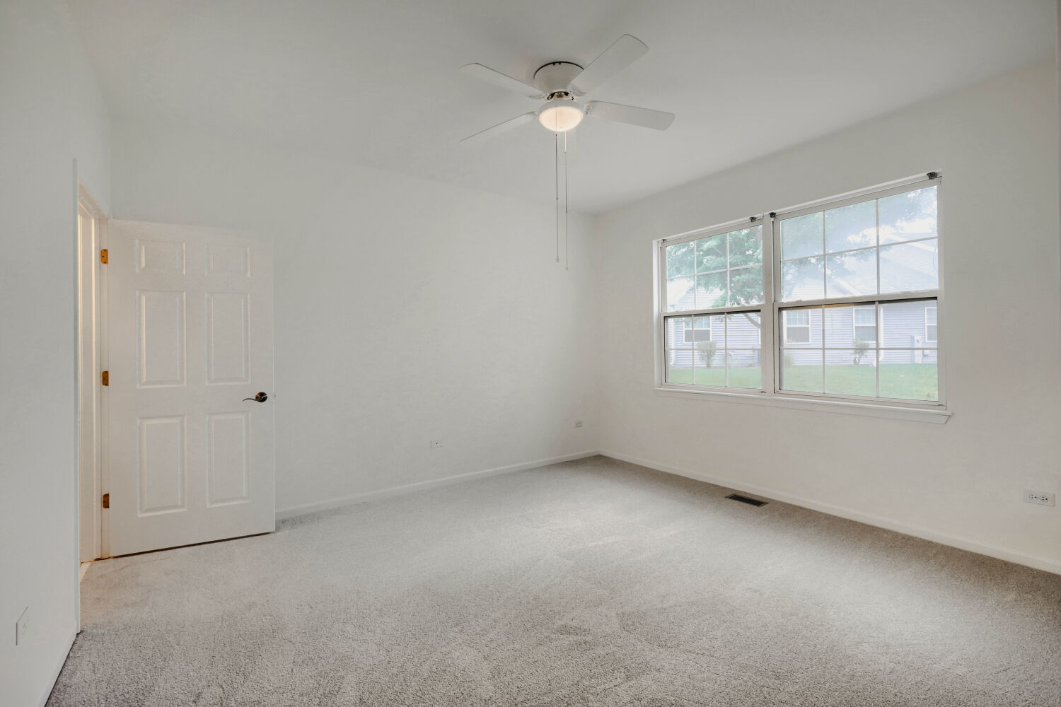 21422 Mays Lake Drive Property Photo 14