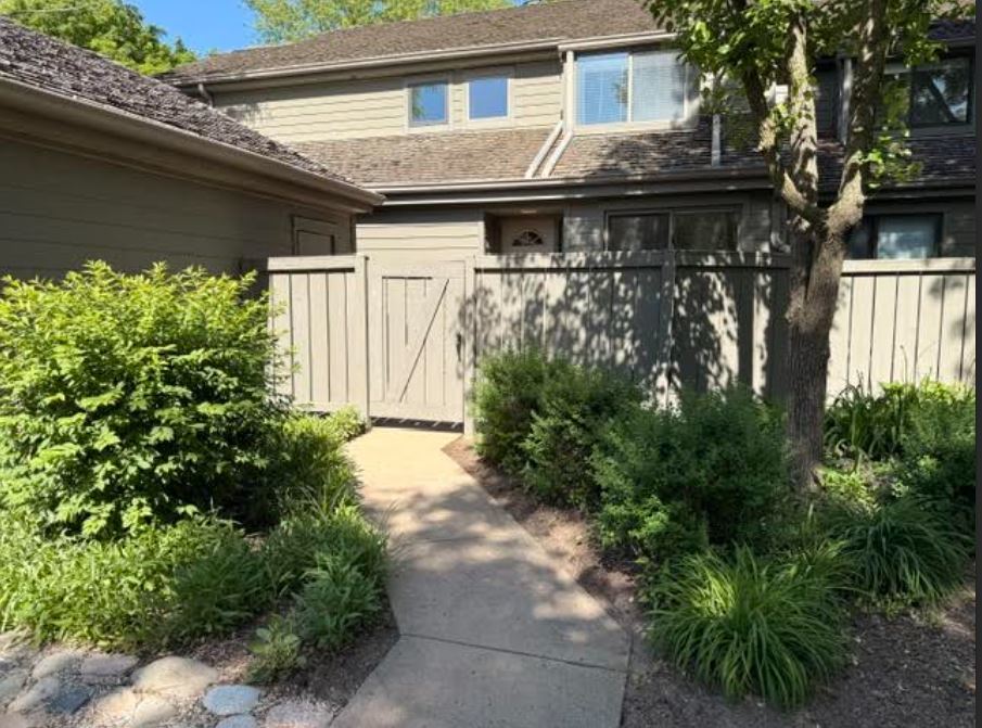 199 Timber Ridge Road - Property Photo 2