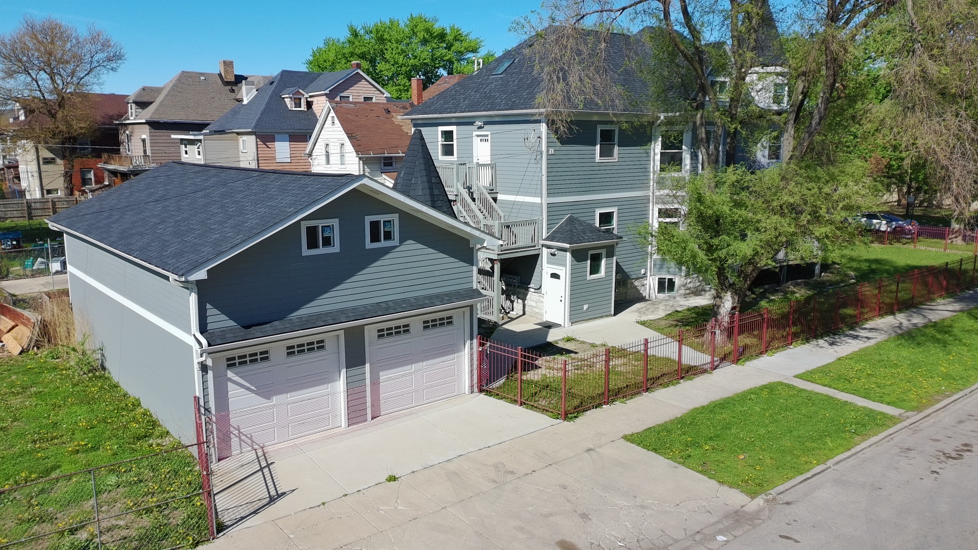 600 N Pine Avenue Property Photo 4