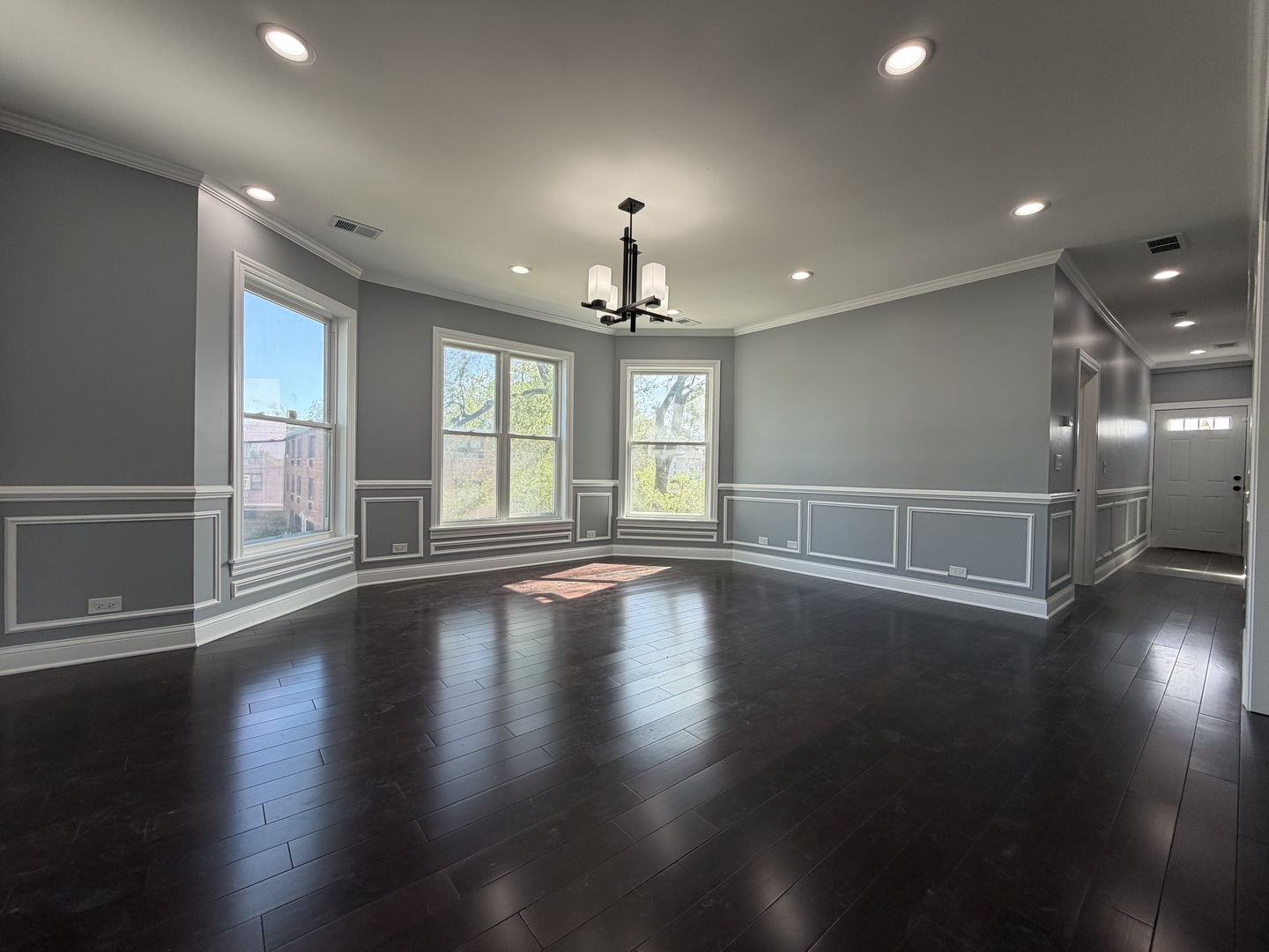 600 N Pine Avenue Property Photo 20