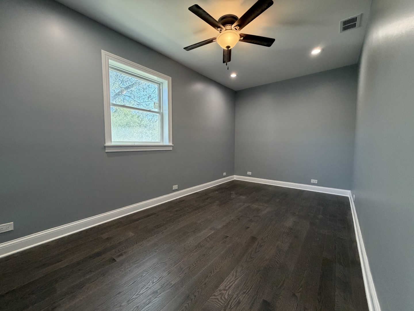 600 N Pine Avenue Property Photo 24