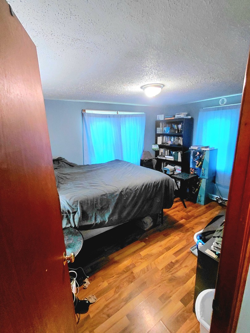 415 S Van Buren Street Property Photo 13