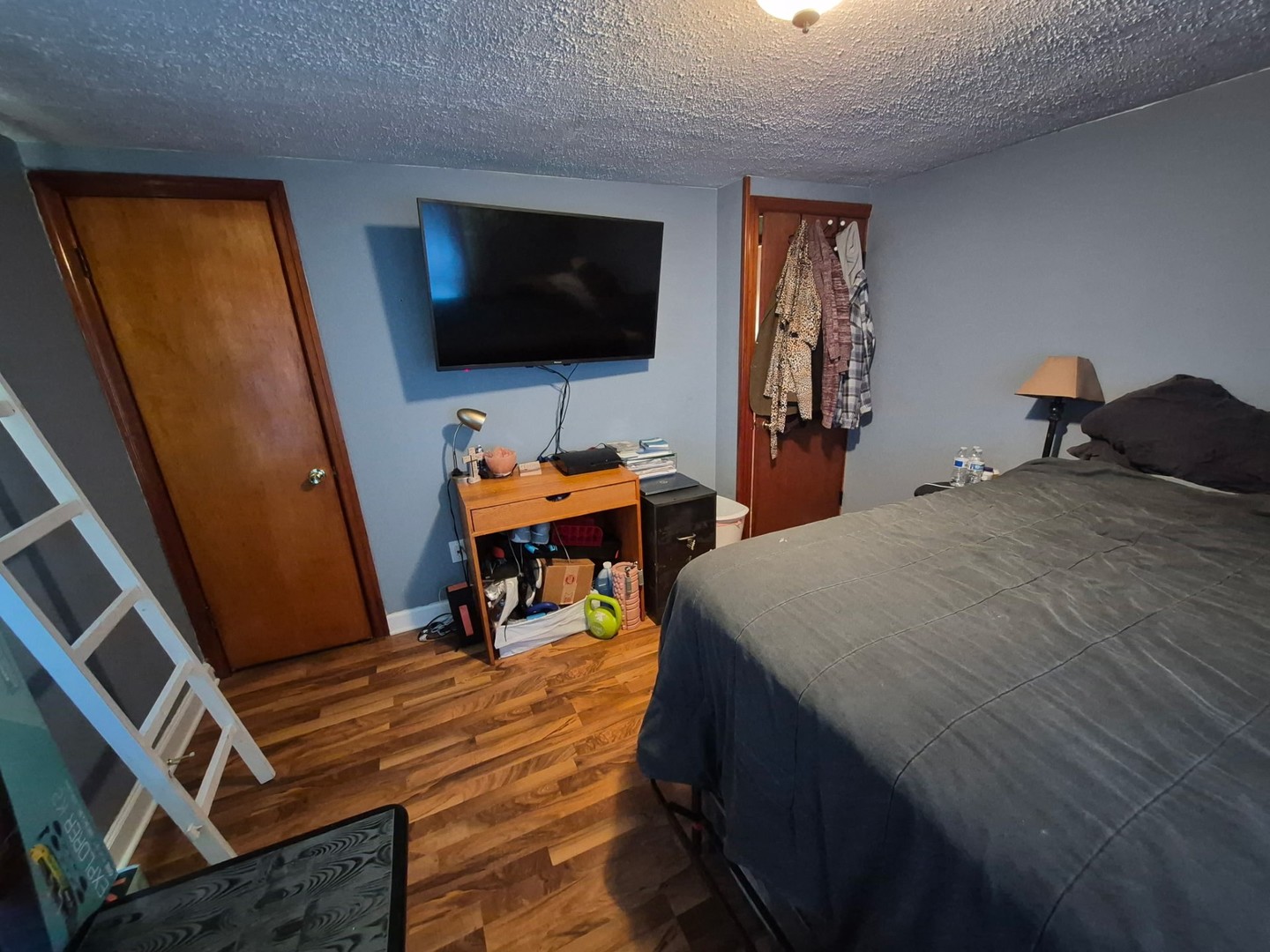 415 S Van Buren Street Property Photo 17