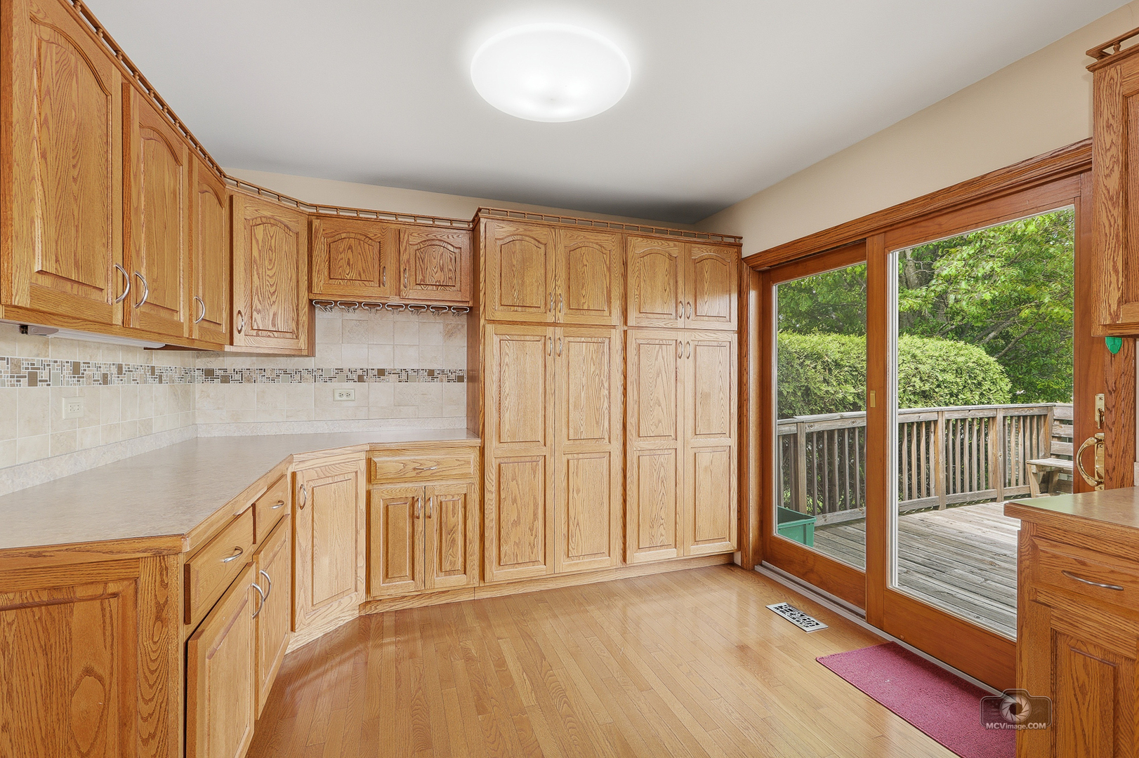 15333 Yorkshire Lane Property Photo 11