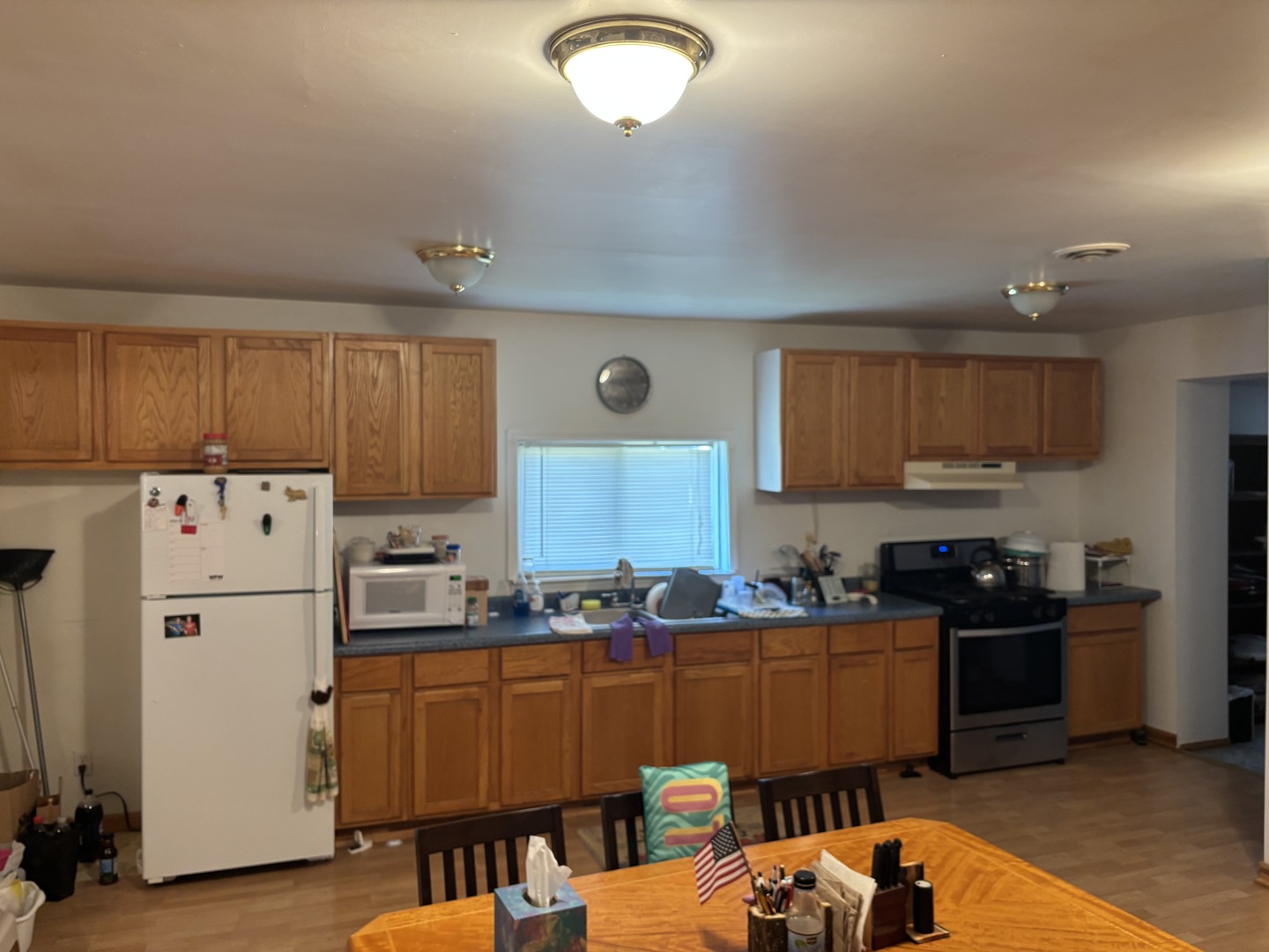 1701 Lincoln Avenue Property Photo 3