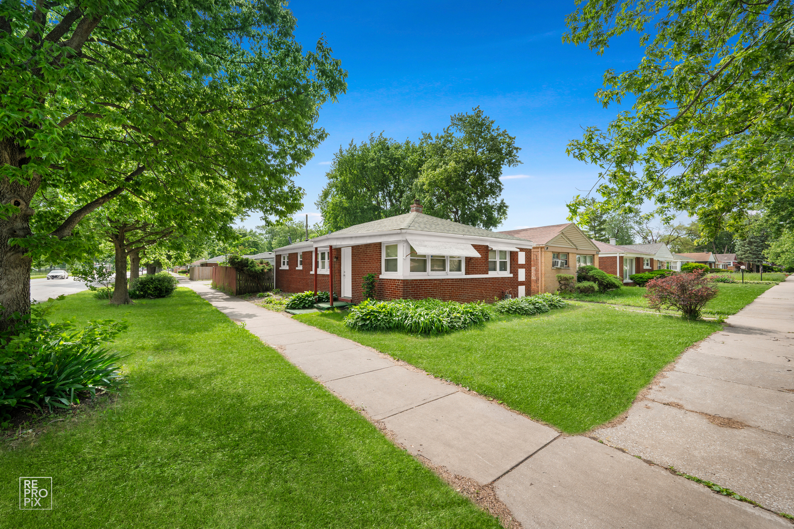 12701 S Morgan Street Property Photo 2